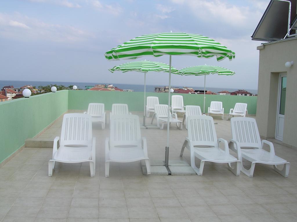 Pension Ruskovi Guesthouse Ravda Esterno foto