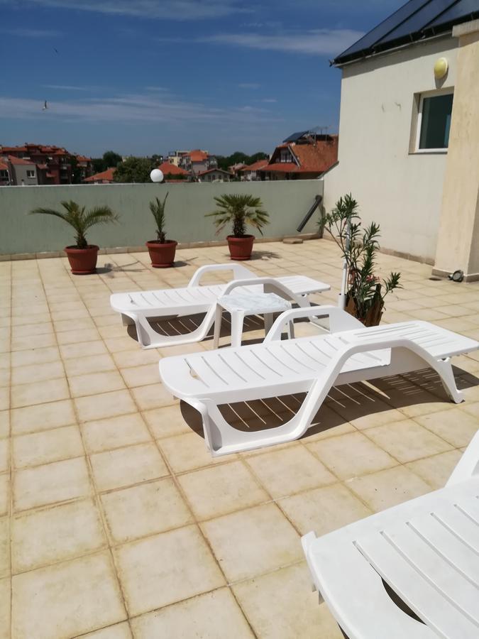 Pension Ruskovi Guesthouse Ravda Esterno foto