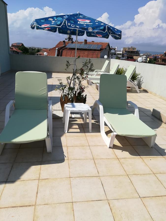 Pension Ruskovi Guesthouse Ravda Esterno foto